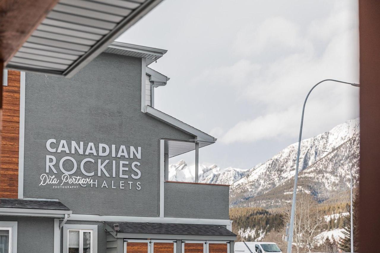 Canadian Rockies Chalets Canmore Exterior photo